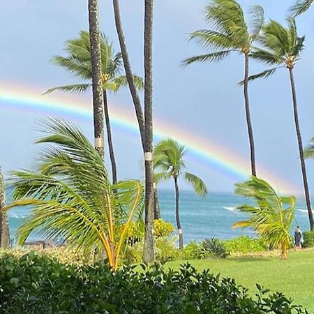 Mahina Surf Villa Kahana Room photo