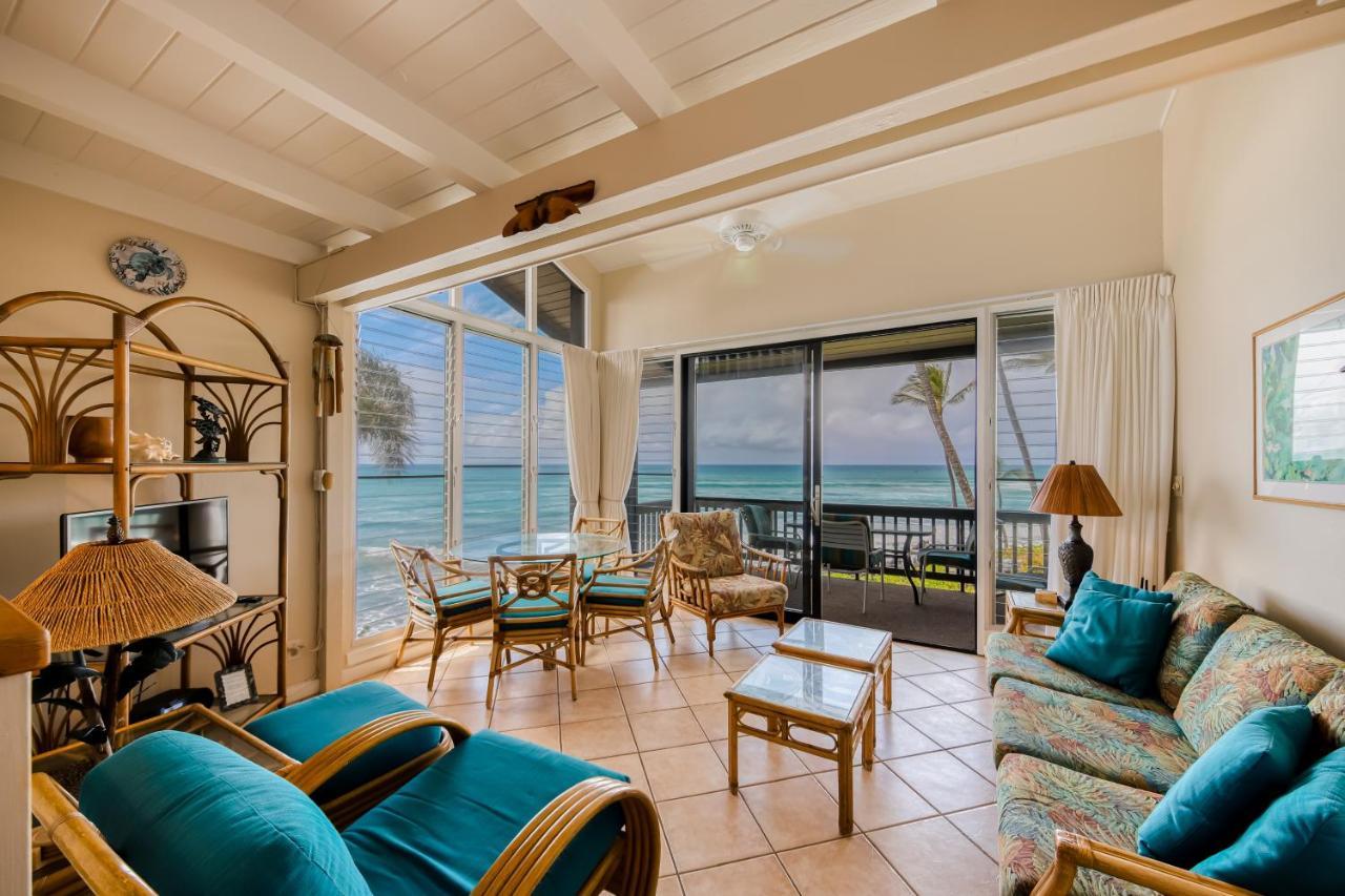 Mahina Surf Villa Kahana Room photo